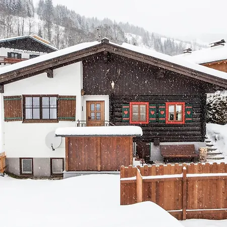 Chalet Appartement Alpenherz Saalbach-Hinterglemm Room photo